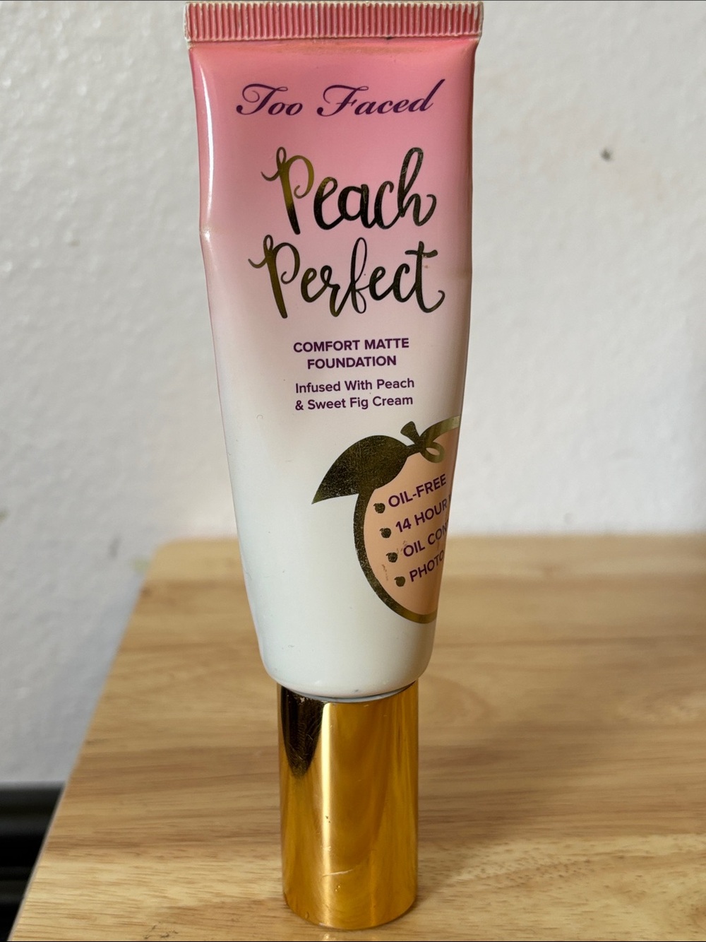 Too Faced Peach Perfect Comfort Matte Foundation - Porcelain (Discontinued)